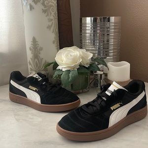 Puma Shoes 🇬🇧 U.K Size 4 Youth